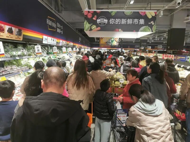 不用跑遠！顧村首家奧樂齊開業，日用百貨低價好物任你囤