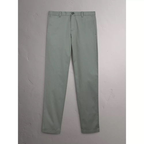 如何拍攝高級感的服裝產(chǎn)品圖